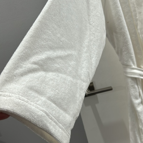 Lacoste White Robe - Picture 6 of 9